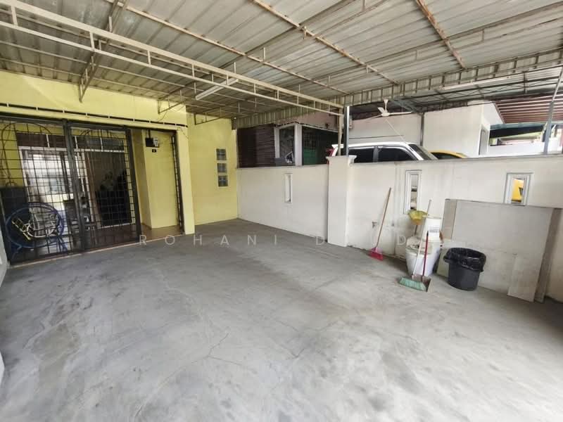 Rumah Teres 2 Tingkat untuk Dijual di Bukit Sentosa (Rawang) - Rohani Daud - Exterior - PropertyGuru.com.my