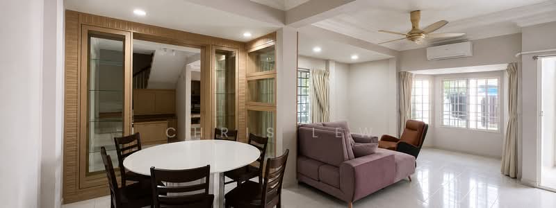 2-storey Terraced House for Sale in BANDAR PUCHONG JAYA (Puchong) - CHRIS LEW - Living Room - PropertyGuru.com.my