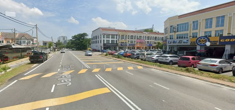 2-storey Terraced House for Sale in BANDAR PUCHONG JAYA (Puchong) - CHRIS LEW - Exterior - PropertyGuru.com.my