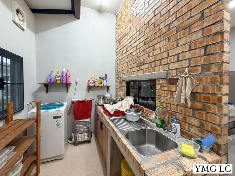Rumah Teres 1 Tingkat untuk Dijual di Kampung Batu 9 Kebun Baru (Telok Panglima Garang) - Louis Chan - PropertyGuru.com.my