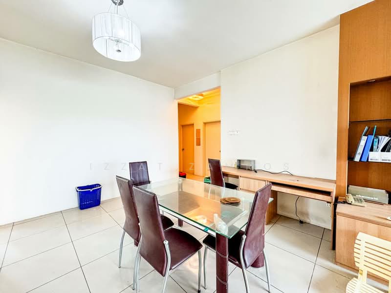 Condominium for Sale at East Lake Residence - Izzat Zamros - Dining Room - PropertyGuru.com.my