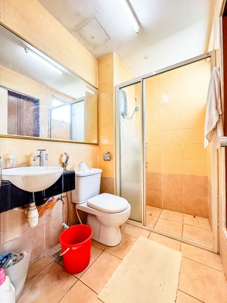 Condominium for Sale at East Lake Residence - Izzat Zamros - Bathroom - PropertyGuru.com.my