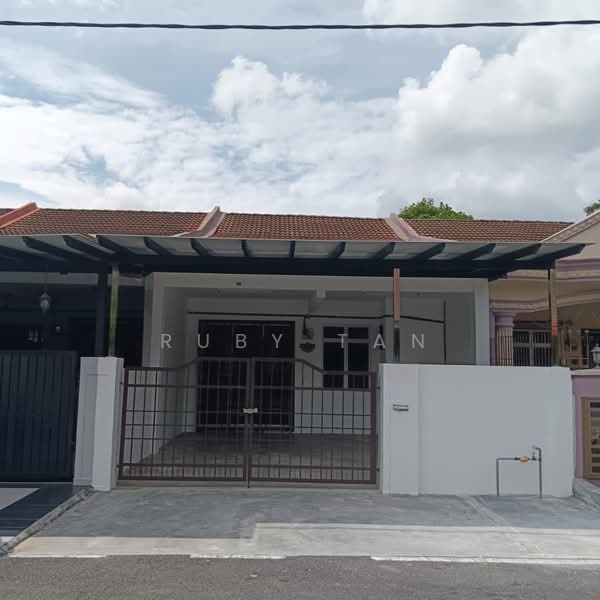 Rumah Teres 1 Tingkat untuk Dijual di Kangkar Pulai (Skudai) - Ruby Tan - Exterior - PropertyGuru.com.my