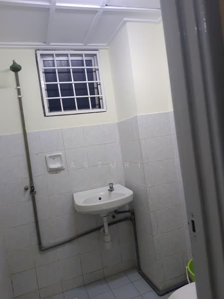 Apartment for Sale at Avenue Court - Kasturi . - Bathroom - PropertyGuru.com.my