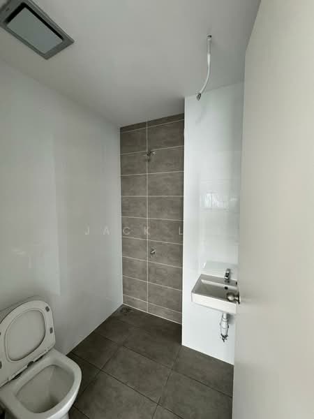 2-storey Terraced House for Sale in Telok Panglima Garang (Selangor) - Jack Lim - Bathroom - PropertyGuru.com.my