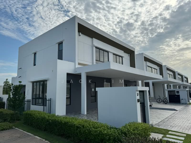 2-storey Terraced House for Sale in Telok Panglima Garang (Selangor) - Jack Lim - Exterior - PropertyGuru.com.my