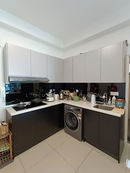 Servis Apartment untuk Dijual di Ramada Meridin - Louis Khow - Kitchen - PropertyGuru.com.my