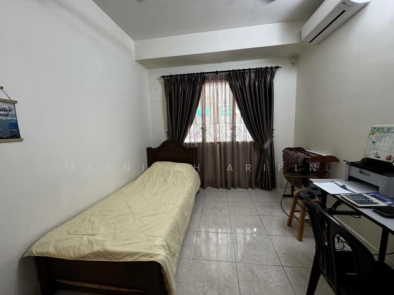 Semi-Detached House for Sale in Taman Setia 2 (Balakong) - Masnizah Arifin - Bedroom - PropertyGuru.com.my