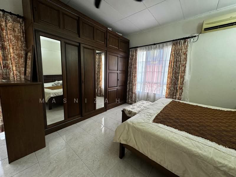 Semi-Detached House for Sale in Taman Setia 2 (Balakong) - Masnizah Arifin - Bedroom - PropertyGuru.com.my