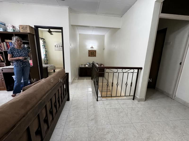 Semi-Detached House for Sale in Taman Setia 2 (Balakong) - Masnizah Arifin - Living Room - PropertyGuru.com.my