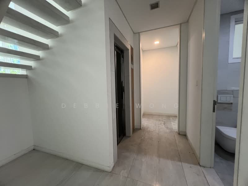 Rumah Teres 3.5 Tingkat untuk Dijual di Mont Kiara (Kuala Lumpur) - Debbie Wong - Corridor - PropertyGuru.com.my