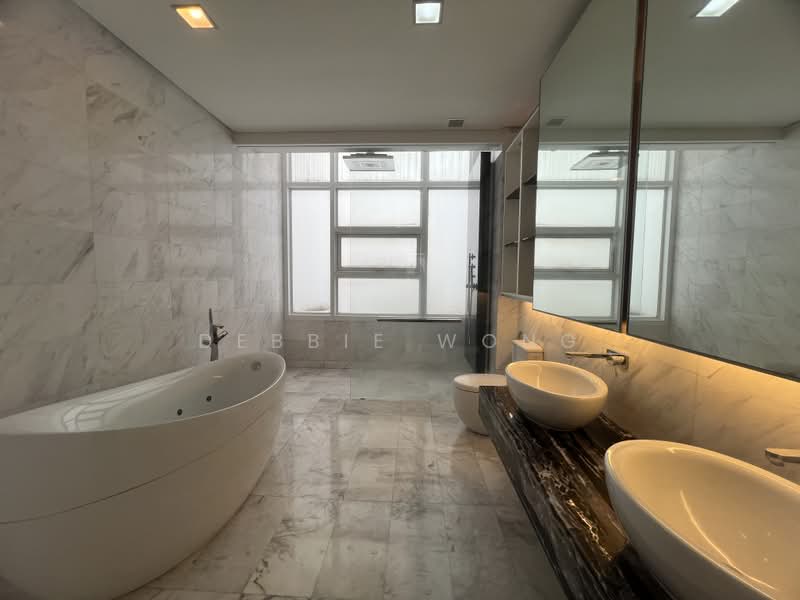 Rumah Teres 3.5 Tingkat untuk Dijual di Mont Kiara (Kuala Lumpur) - Debbie Wong - Bathroom - PropertyGuru.com.my