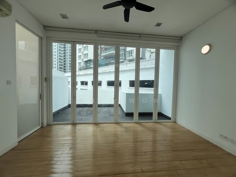 Rumah Teres 3.5 Tingkat untuk Dijual di Mont Kiara (Kuala Lumpur) - Debbie Wong - Balcony - PropertyGuru.com.my