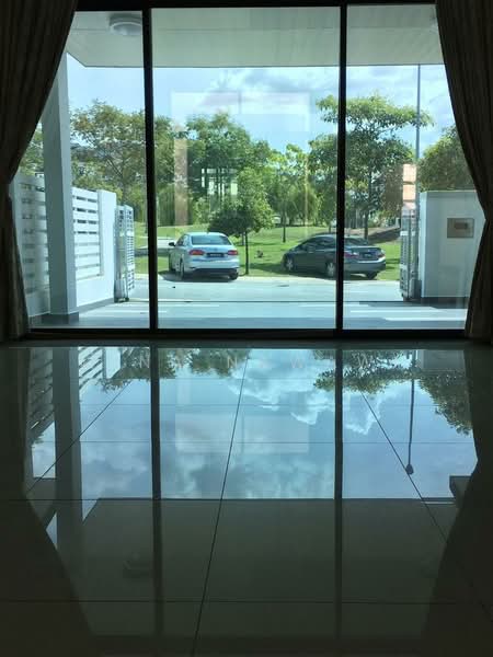 Rumah Teres 3 Tingkat untuk Dijual di Denai Alam (Shah Alam) - Dina Nawawi - Exterior - PropertyGuru.com.my