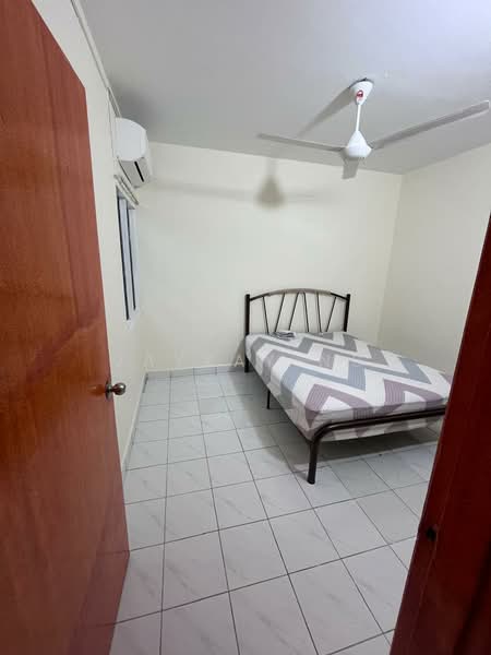 Condominium for Rent at Palm Court Condominium - Jaykay Ng - Bedroom - PropertyGuru.com.my