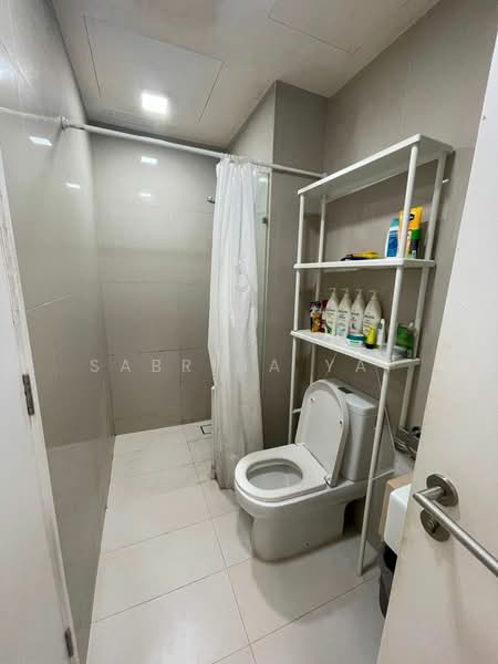Service Residence for Rent at Southlink - Sabrina Yap - Bathroom - PropertyGuru.com.my