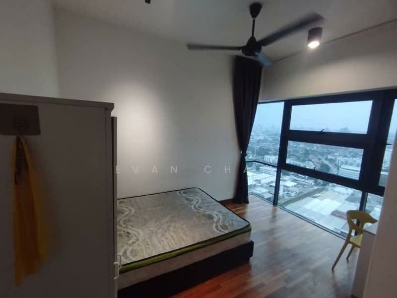 Kediaman Servis untuk Dijual di Pacific Star (Service Residence) - Evan Chan - Bedroom - PropertyGuru.com.my