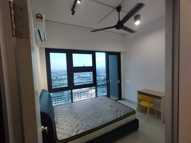 Kediaman Servis untuk Dijual di Pacific Star (Service Residence) - Evan Chan - Bedroom - PropertyGuru.com.my