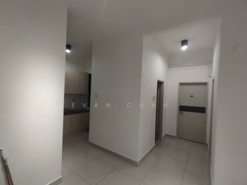 Service Residence for Sale at Pacific Star - Evan Chan - Kitchen - PropertyGuru.com.my