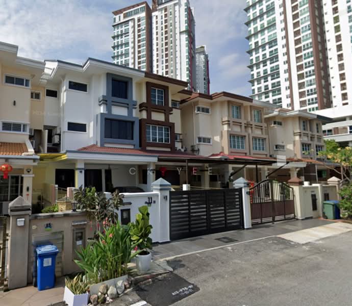 Rumah Teres 3 Tingkat untuk Dijual di Taman Gembira (Jalan Klang Lama (Old Klang Road)) - CK Yee - PropertyGuru.com.my
