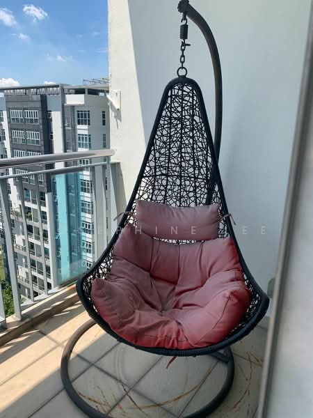Kondominium untuk Disewa di Amaya Saujana - Josephine Lee - Balcony - PropertyGuru.com.my