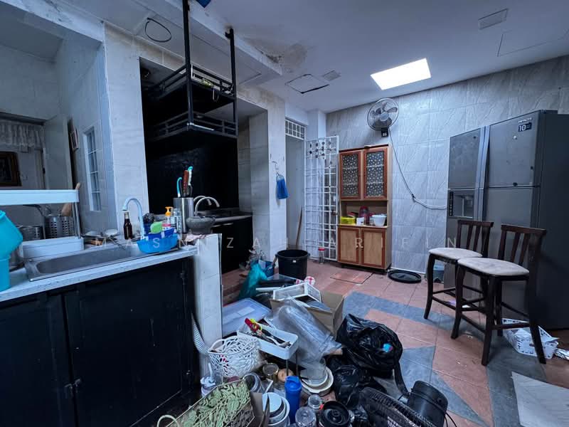 2.5-storey Terraced House for Sale in Batu Caves (Selangor) - Masnizah Arifin - Kitchen - PropertyGuru.com.my