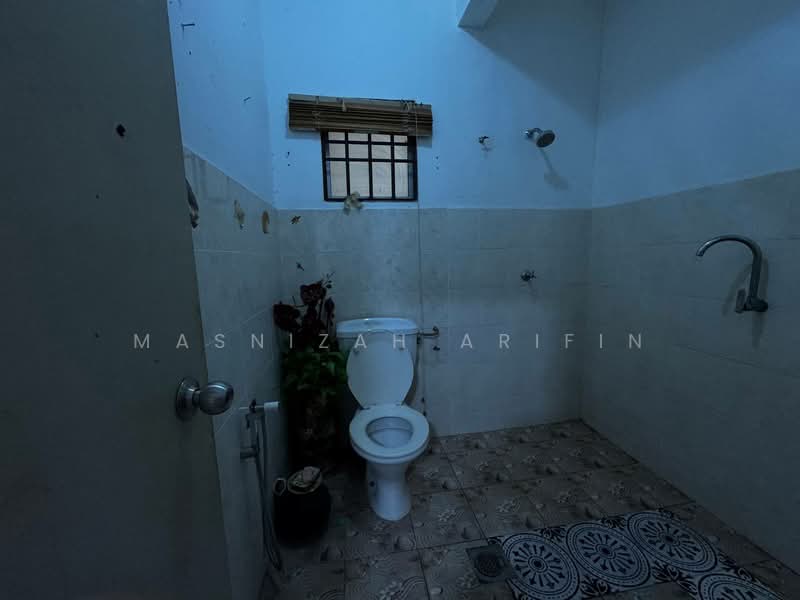 2.5-storey Terraced House for Sale in Batu Caves (Selangor) - Masnizah Arifin - Bathroom - PropertyGuru.com.my