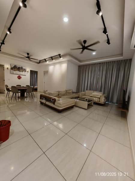 Kondominium untuk Disewa di Sky Condominium (Skyz Residence) - Grace Wong - Living Room - PropertyGuru.com.my