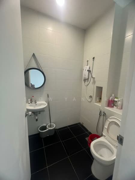 Rumah Teres untuk Dijual di Kota Masai (Pasir Gudang) - Siow Yan Er - Bathroom - PropertyGuru.com.my