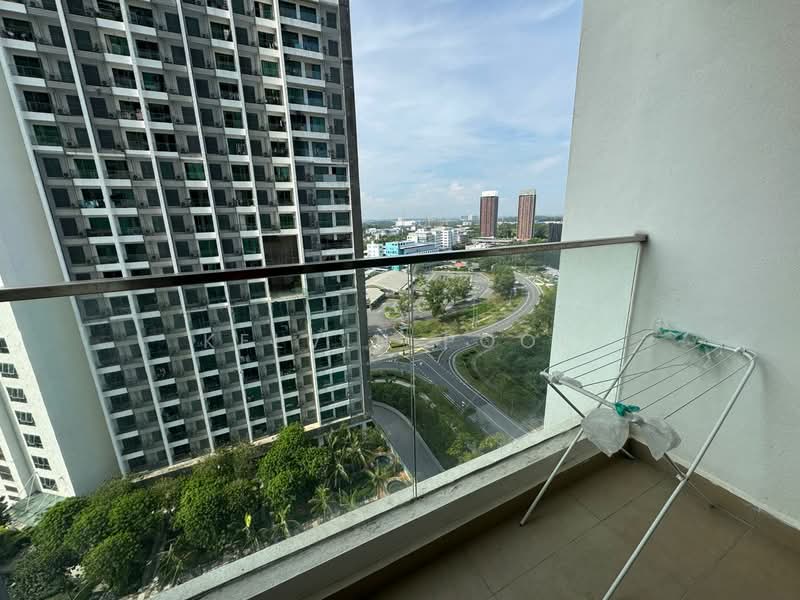 Service Residence for Sale at Cybersquare - Kelvin Pook - Balcony - PropertyGuru.com.my