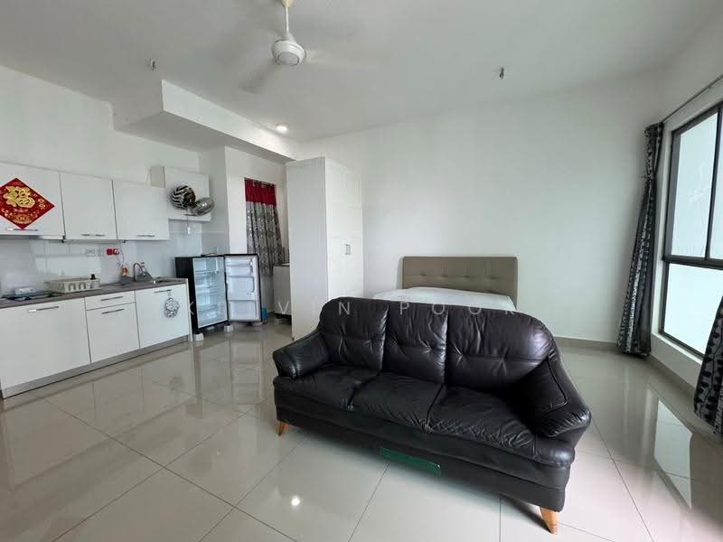 Service Residence for Sale at Cybersquare - Kelvin Pook - Kitchen - PropertyGuru.com.my