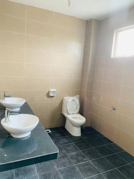 Bungalow for Sale in Labu (Negeri Sembilan) - Edmund Lee - Bathroom - PropertyGuru.com.my