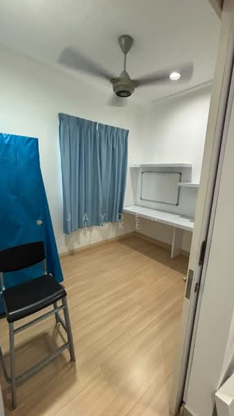 Service Residence for Rent at Hedgeford 10 Residences - Jayden Loke - Study - PropertyGuru.com.my