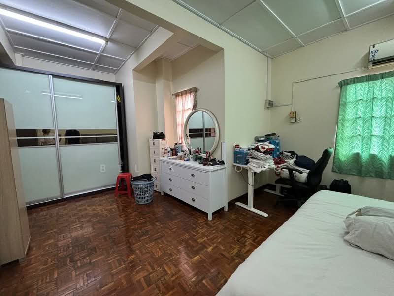 Semi-Detached House for Sale in Bandar Country Homes (Rawang) - Bella Leong - Bedroom - PropertyGuru.com.my