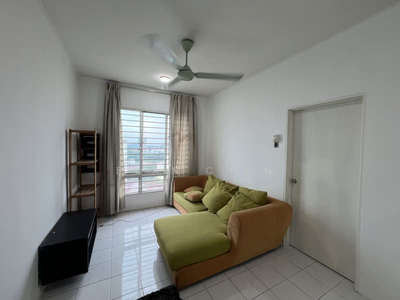 Pangsapuri untuk Dijual di Vista Impiana - Evan Chan - Living Room - PropertyGuru.com.my