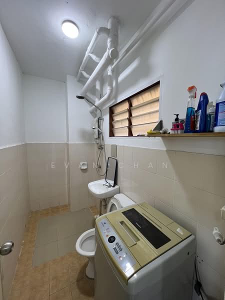 Pangsapuri untuk Dijual di Vista Impiana - Evan Chan - Bathroom - PropertyGuru.com.my