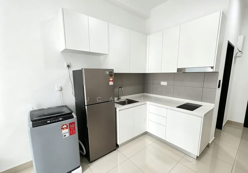 Servis Apartment untuk Disewa di Meldrum Heights (Residensi Meldrum) - Lucas Lee - Kitchen - PropertyGuru.com.my