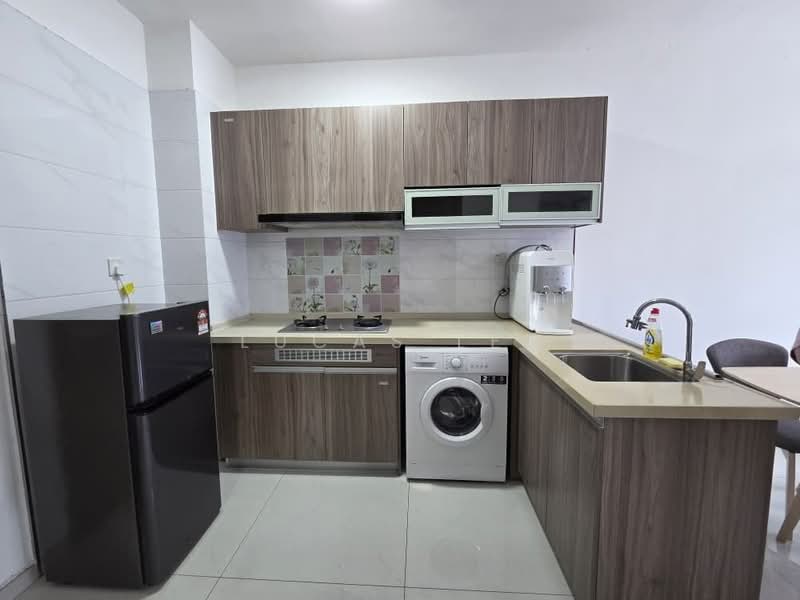 Servis Apartment untuk Disewa di Country Garden Central Park - Lucas Lee - Kitchen - PropertyGuru.com.my