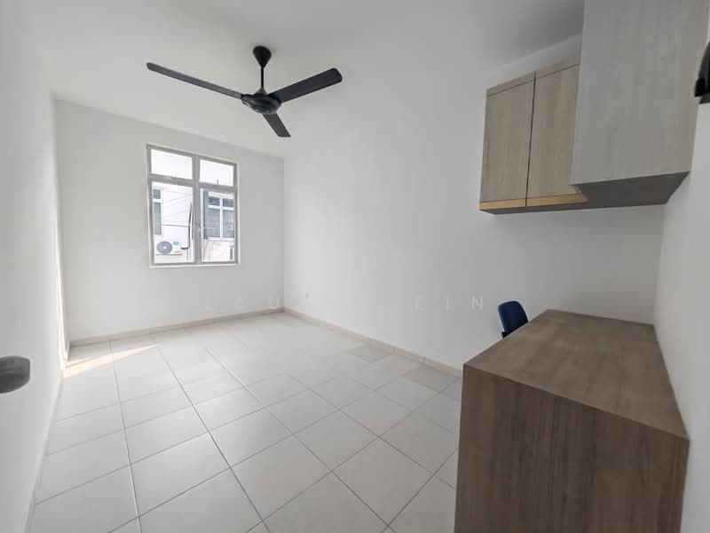 3-storey Terraced House for Rent in Rawang (Selangor) - Lau Ia Ein - Interior - PropertyGuru.com.my