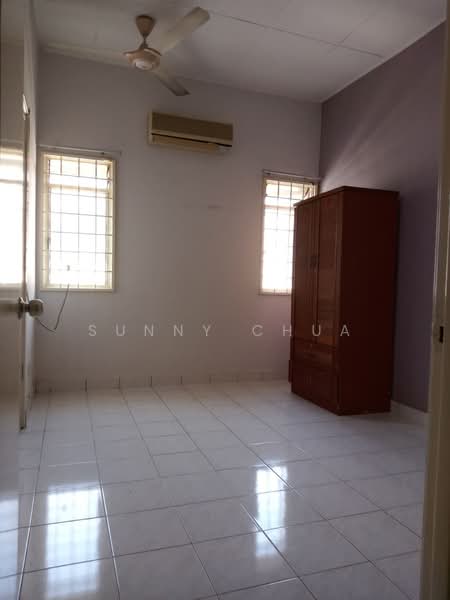 2-storey Terraced House for Rent in Taman Putra Prima (Puchong) - Sunny Chua - Bedroom - PropertyGuru.com.my