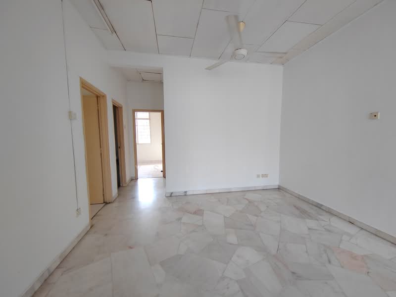 Apartment for Rent at Sentosa Court - YS Lock - Interior - PropertyGuru.com.my