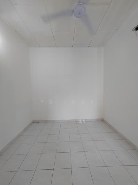 Apartment for Rent at Sentosa Court - YS Lock - Interior - PropertyGuru.com.my