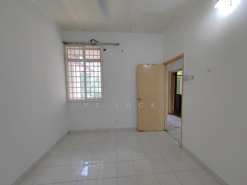 Apartment for Rent at Sentosa Court - YS Lock - Interior - PropertyGuru.com.my