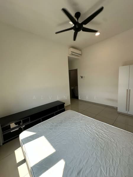 Service Residence for Rent at B11 Parkland Residence - Alvin Lee - Bedroom - PropertyGuru.com.my