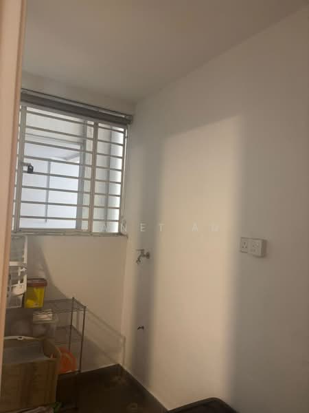 Service Residence for Sale at Greenz (Residensi Flora) @ One South - Janet Au - PropertyGuru.com.my