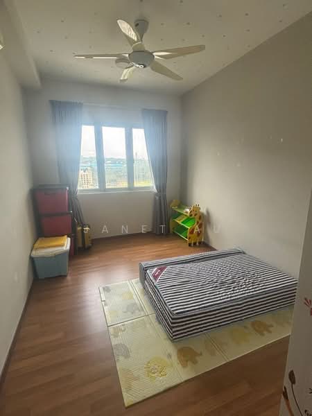 Service Residence for Sale at Greenz (Residensi Flora) @ One South - Janet Au - PropertyGuru.com.my