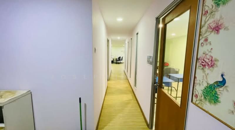 Pejabat untuk Disewa di SS18 (Subang Jaya) - Josephine Lee - Corridor - PropertyGuru.com.my