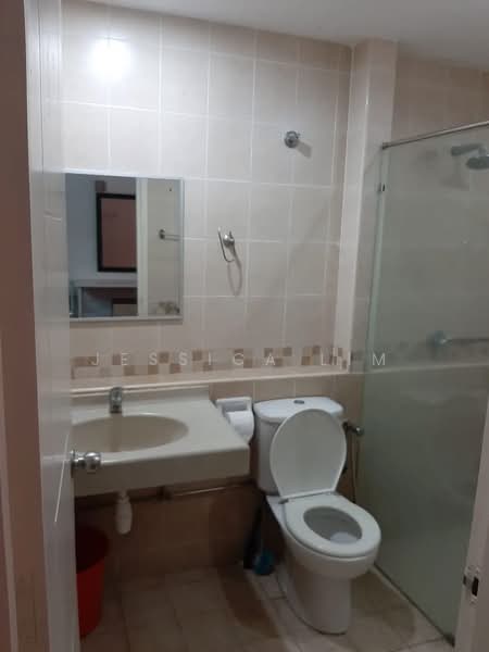 Servis Apartment untuk Disewa di Casa Mutiara - Jessica Lim - Bathroom - PropertyGuru.com.my