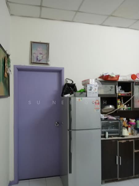 Servis Apartment untuk Dijual di Batu Caves Centerpoint - Su Nee Goh - Kitchen - PropertyGuru.com.my