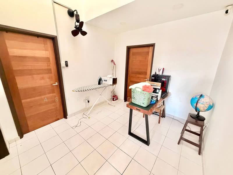 Rumah Teres 2 Tingkat untuk Dijual di Seksyen 23 (Shah Alam) - Ashraff Daniel - PropertyGuru.com.my